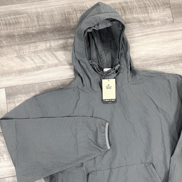 Nike Tech Pack Woven Mesh Pullover Hoodie Lightweight FN2632 068 LARGE NWT‎ $130 - Picture 1 of 14